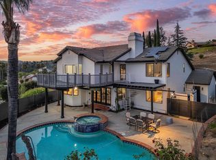 3190 Pioneer Pl, Escondido, CA 92025