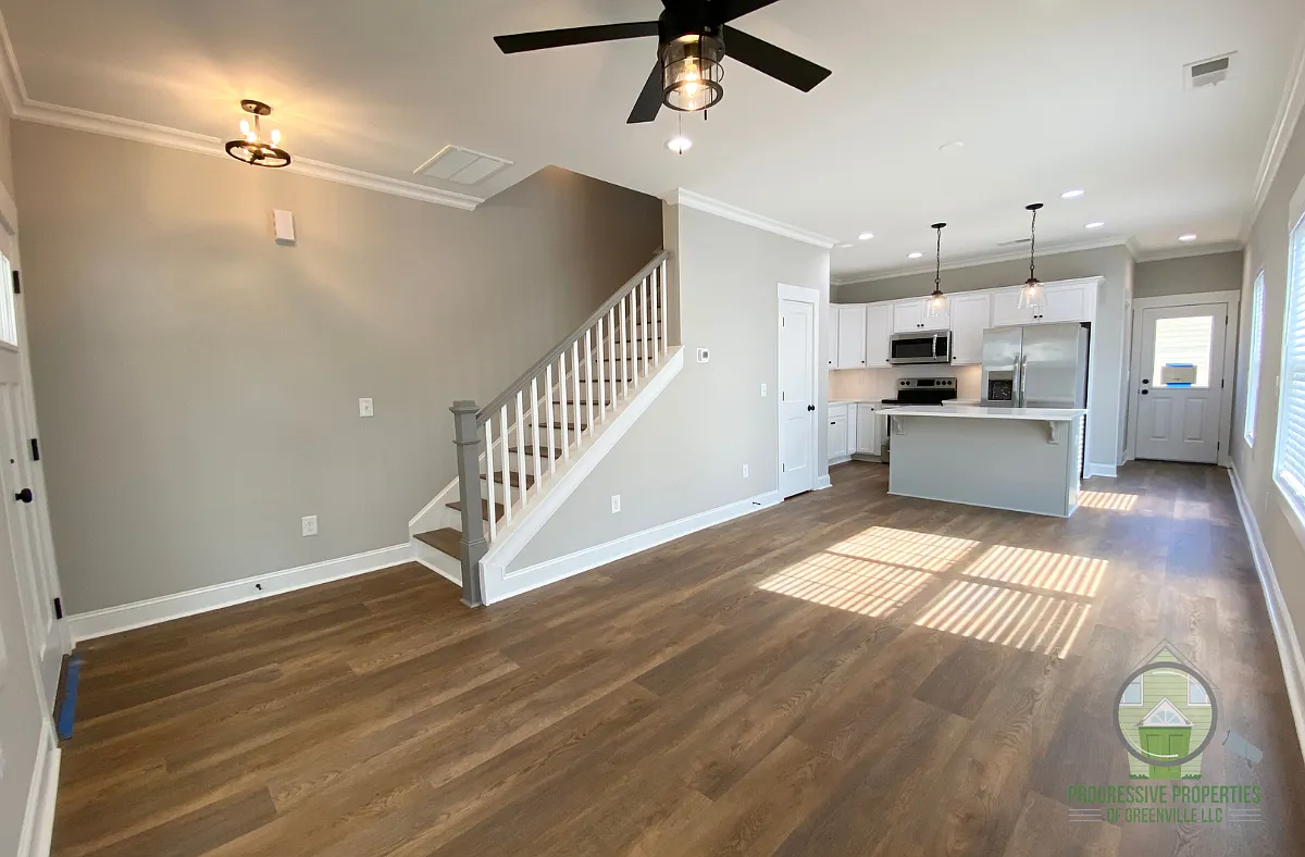 310 Gower Street Unit B - 1 — Photo 2