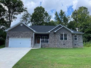 143 Madison Pl, Dalton, GA 30721