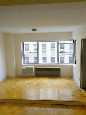 Rented by R New York | media 1