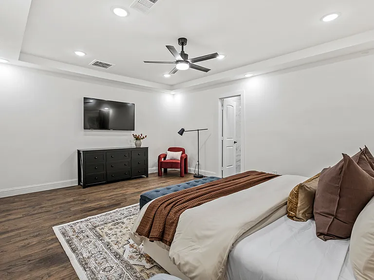 13002 Halwin Cir — Photo 18