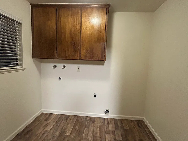 1531 Highland Dr #2 — Photo 2