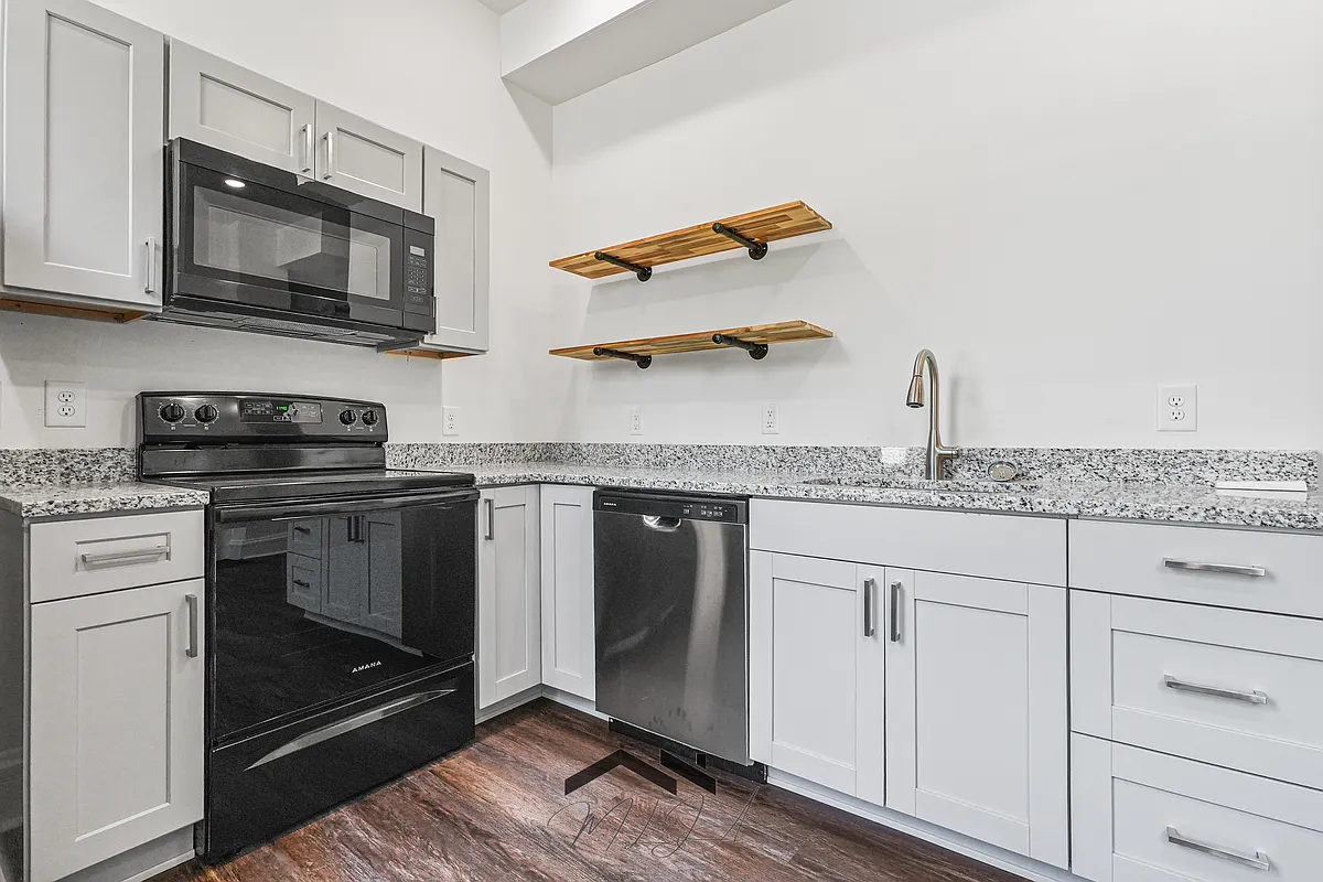 Building Photo - 427 Whiteman St #1