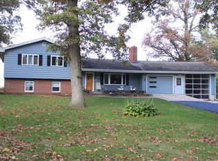 20670 White Oaks Rd, Morrison, IL 61270