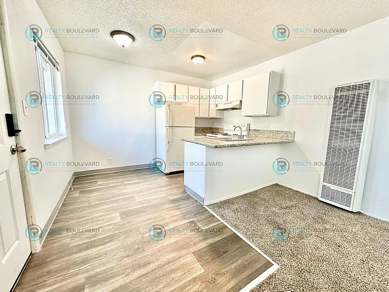 929 Willow St — Photo 6