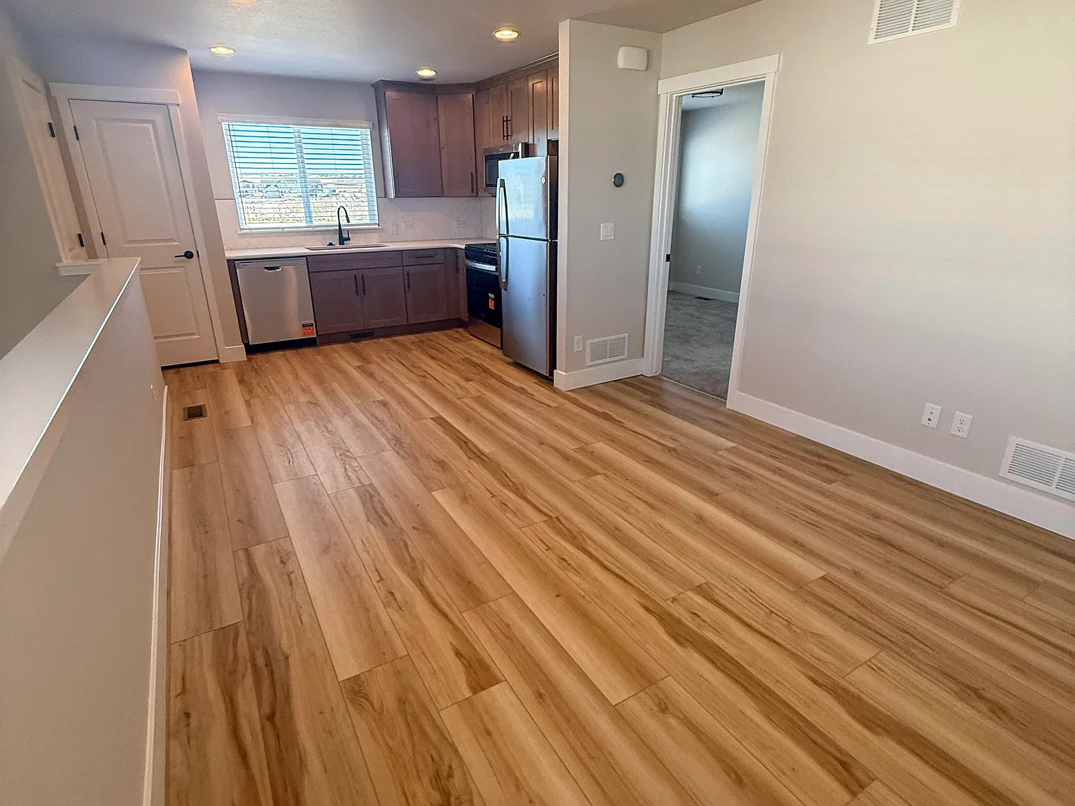 1 bed, 700 sqft, $1,650 — Photo 3