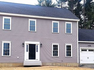 17 Fairlawn St, North Grafton, MA 01536