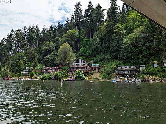 3rd image of 2355 Loon Lake Rd