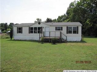 372 Rader Creek Rd, Sarah, MS 38665