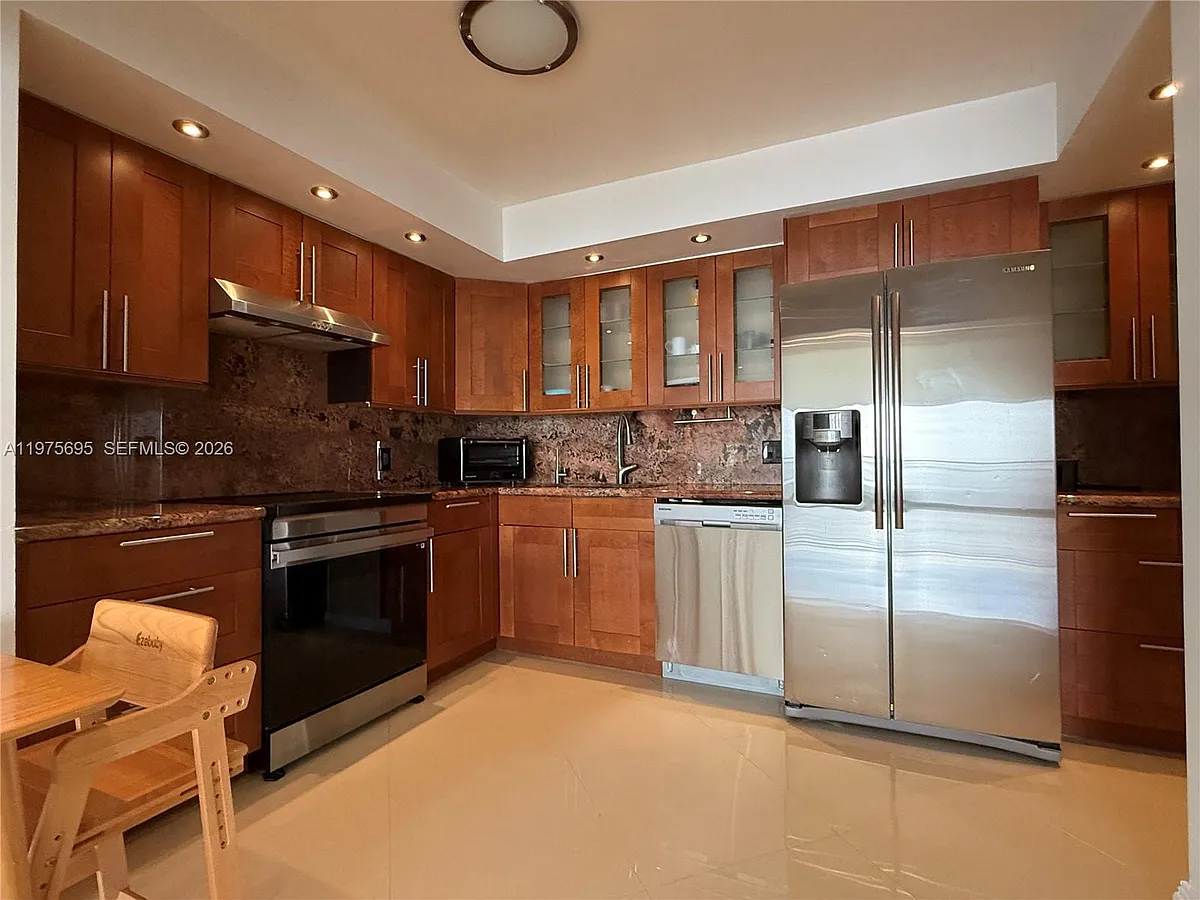 Building Photo - 2101 S Ocean Dr #1201