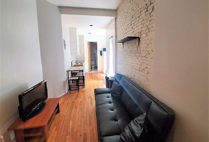 1st image of 529 W 48th St #20B