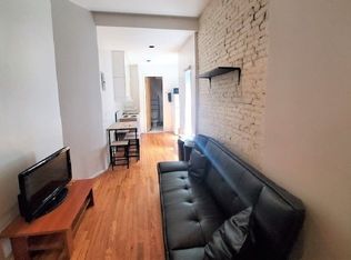 529 W 48th St #20B, New York, NY 10036
