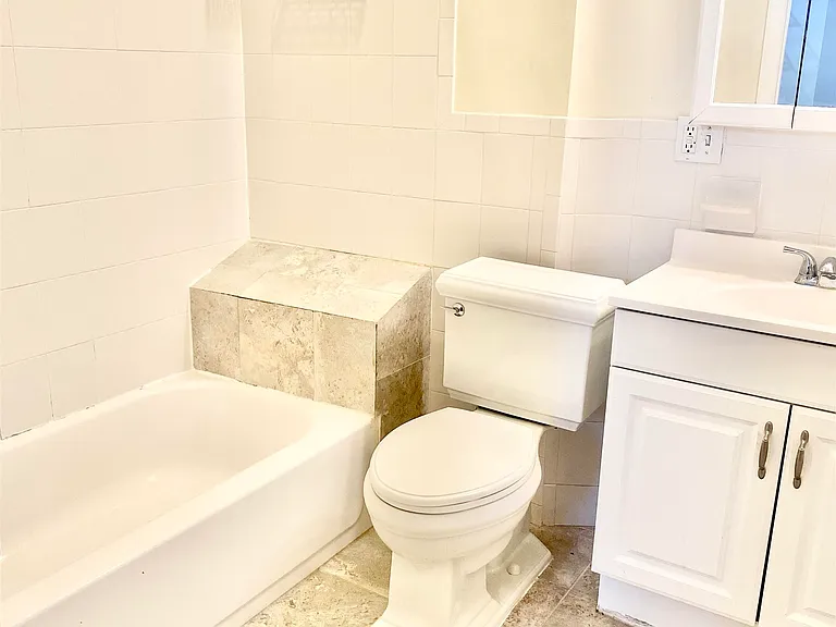 454 Central Ave #2-R — Photo 36