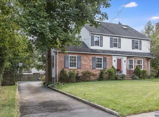 38 Fairway Dr, West Orange, NJ 07052