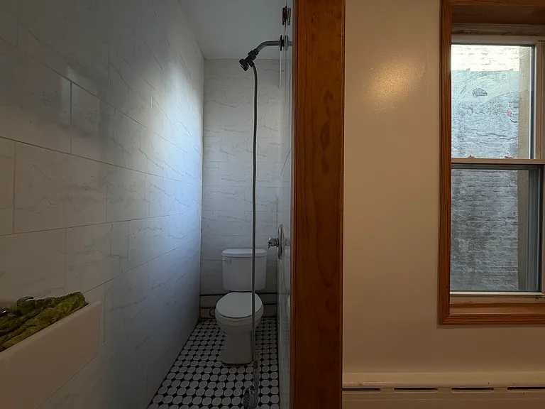 2857 W 20th St #2 — Photo 3