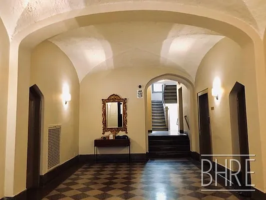 Rented by Brooklyn Heights Real Estate Inc | media 18
