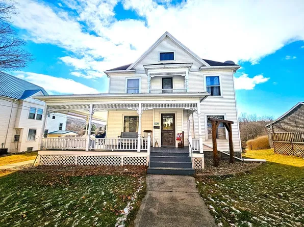 982 W Main St, Troy, PA 16947