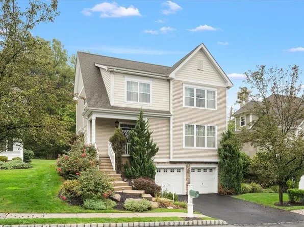 4 Eagles Way, Middletown, NY 10940