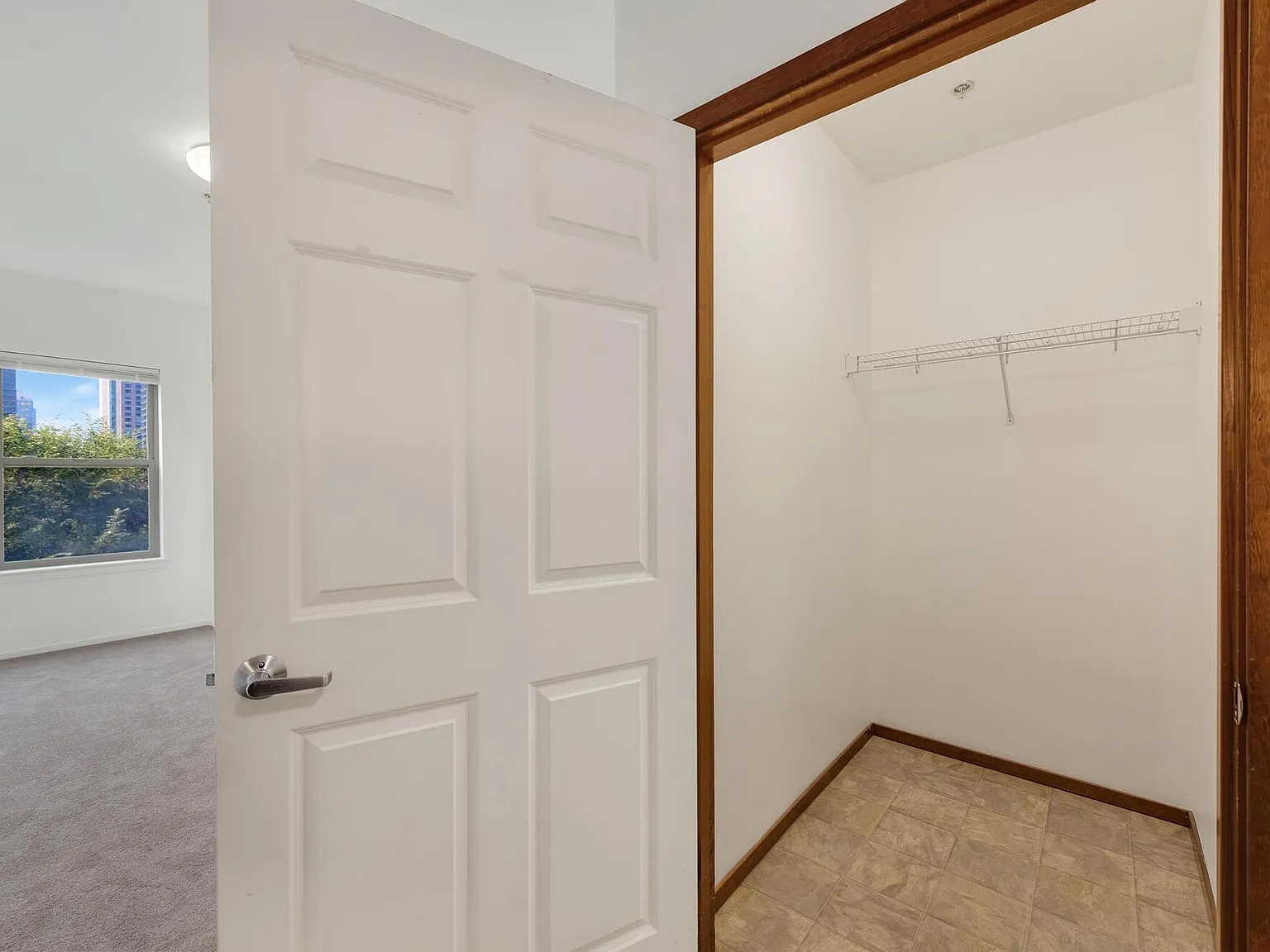 Villa Apartments — Photo 4