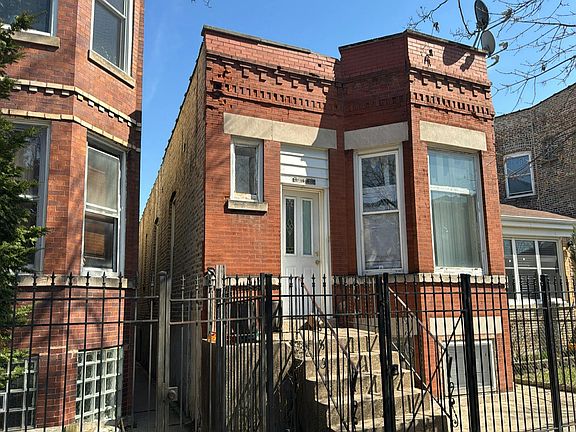 3rd image of 1513 N Springfield Ave