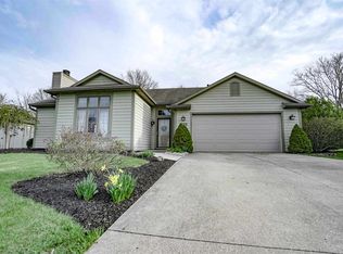1323 Oak Bay Run, Fort Wayne, IN 46825