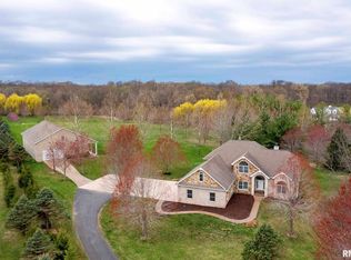 7705 N Switzer Rd, Brimfield, IL 61517