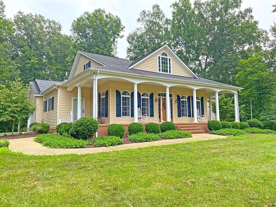 313 Briarwood Dr, Farmville, VA 23901 Zillow