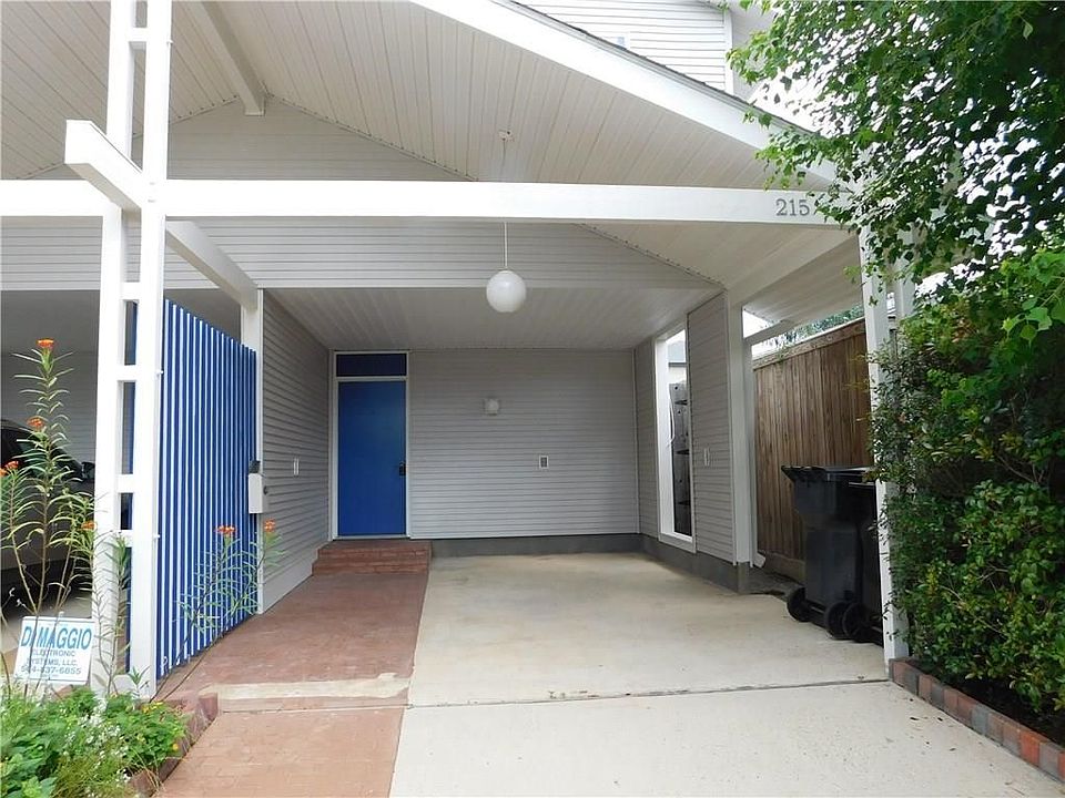 1st image of 215 Stafford Pl