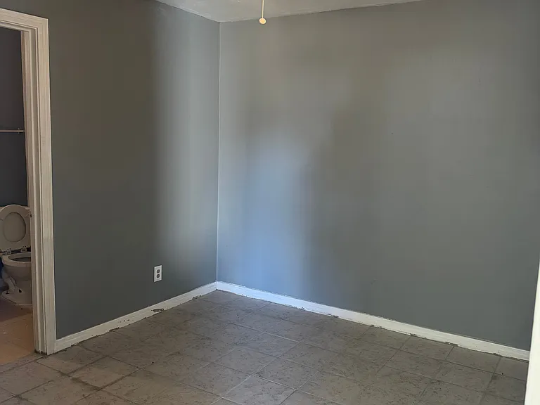 920 S Bryan St #4 — Photo 4