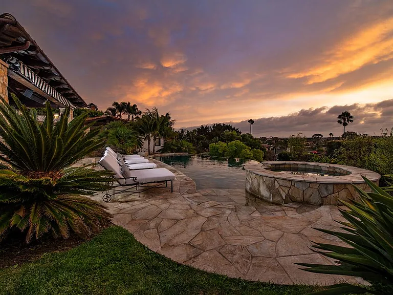 208 S Rios Ave — Photo 18