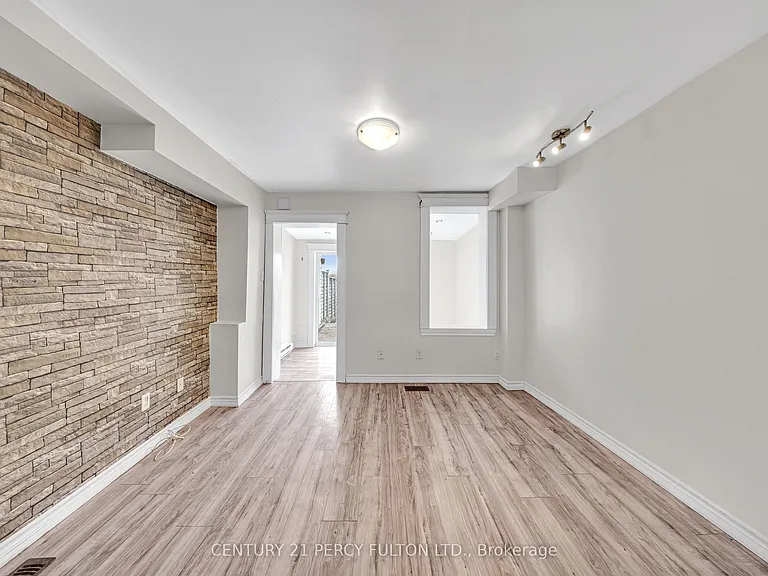 157 Olive Ave — Photo 15