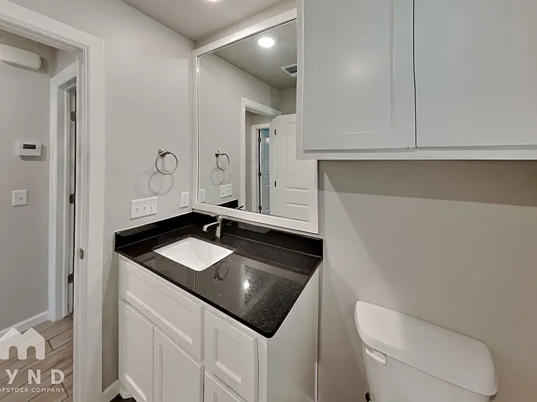 5400 Riverrun Ct — Photo 15