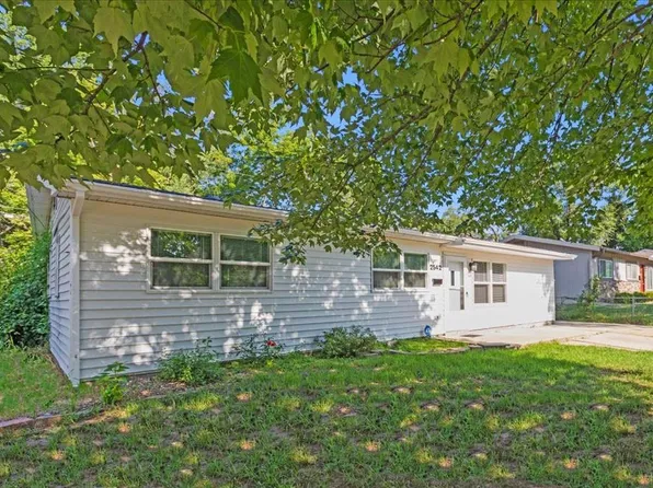 2542 S 52nd St, Kansas City, KS 66106