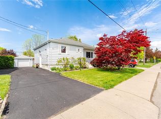 94 Clarendon Ave, Hamilton, ON L9A 3A3