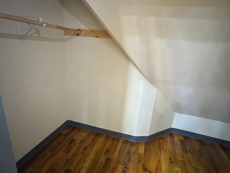 425 Park Ave #3 — Photo 8