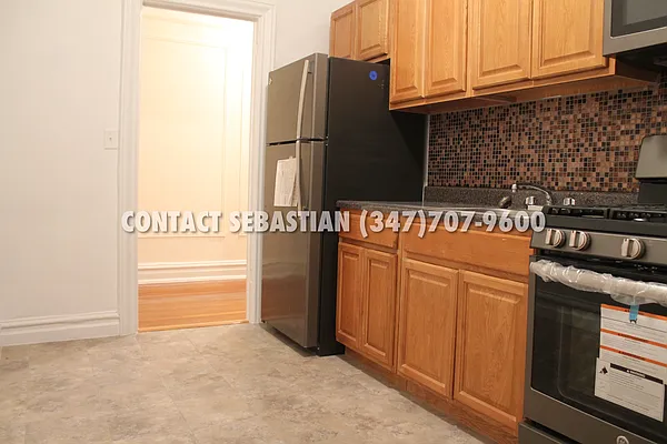 Rented by Contact Realty | media 8