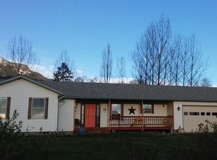 1407 Susie Ln, Cove, OR 97824