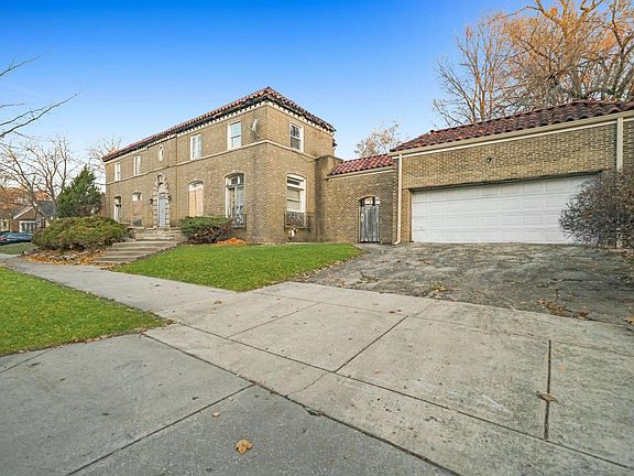 2nd image of 6757 S Cregier Ave