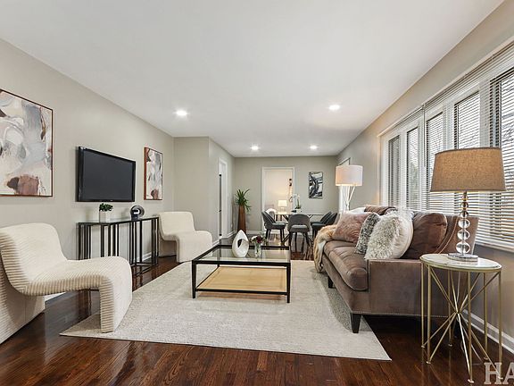 2nd image of 75 Carthage Ln