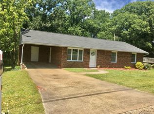 302 Fulton St, Kings Mountain, NC 28086