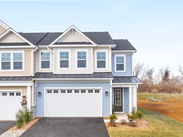 135 Springdale Rd, Waynesboro, VA 22980