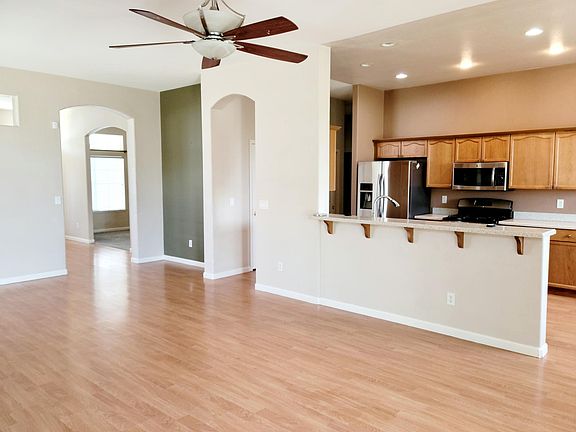 3rd image of 7901 Cantabria Dr
