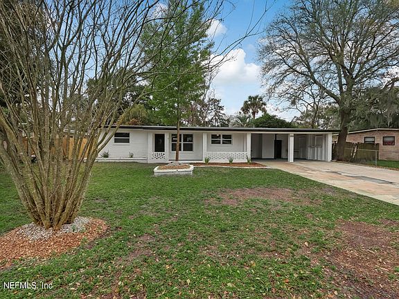 3rd image of 7826 LA TREC Drive