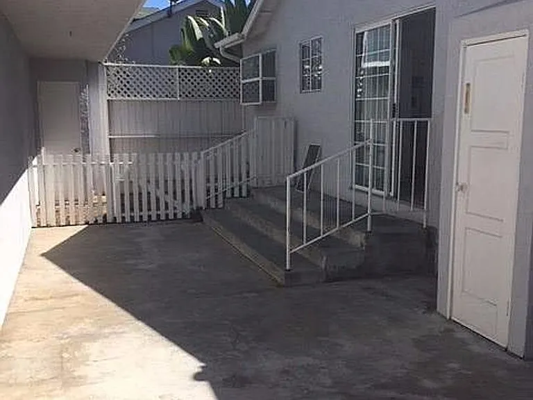4634 Greene St — Photo 10