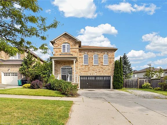 2nd image of 116 Bailey Dr