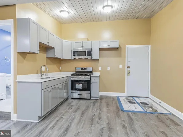 7405 18th Ave #22, Hyattsville, MD 20783