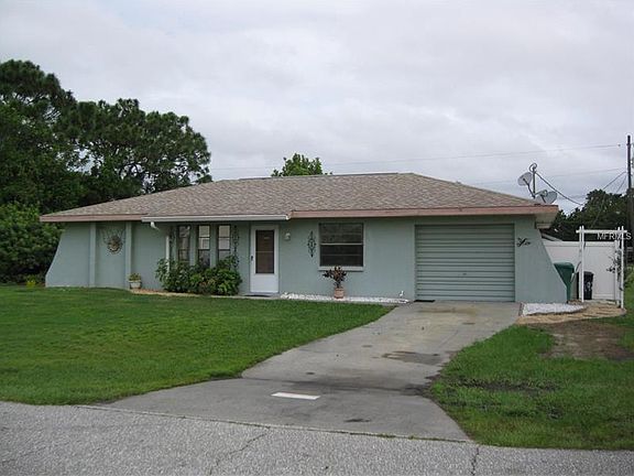 3rd image of 10192 Peach Ave