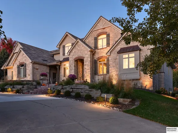 13650 Hamilton St, Omaha, NE 68154