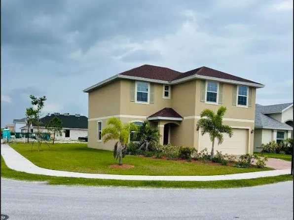 416 Seafoam Circle, Fort Pierce, FL 34945