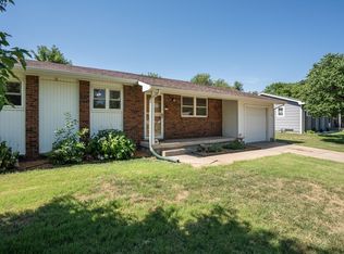 7823 W Nantucket St, Wichita, KS 67212